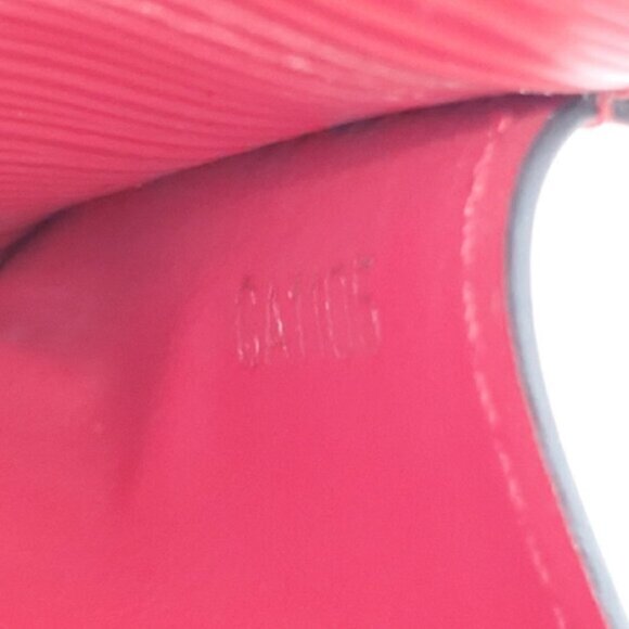 Louis Vuitton Epi Leather Bifold Wallet - Picture 10 of 11